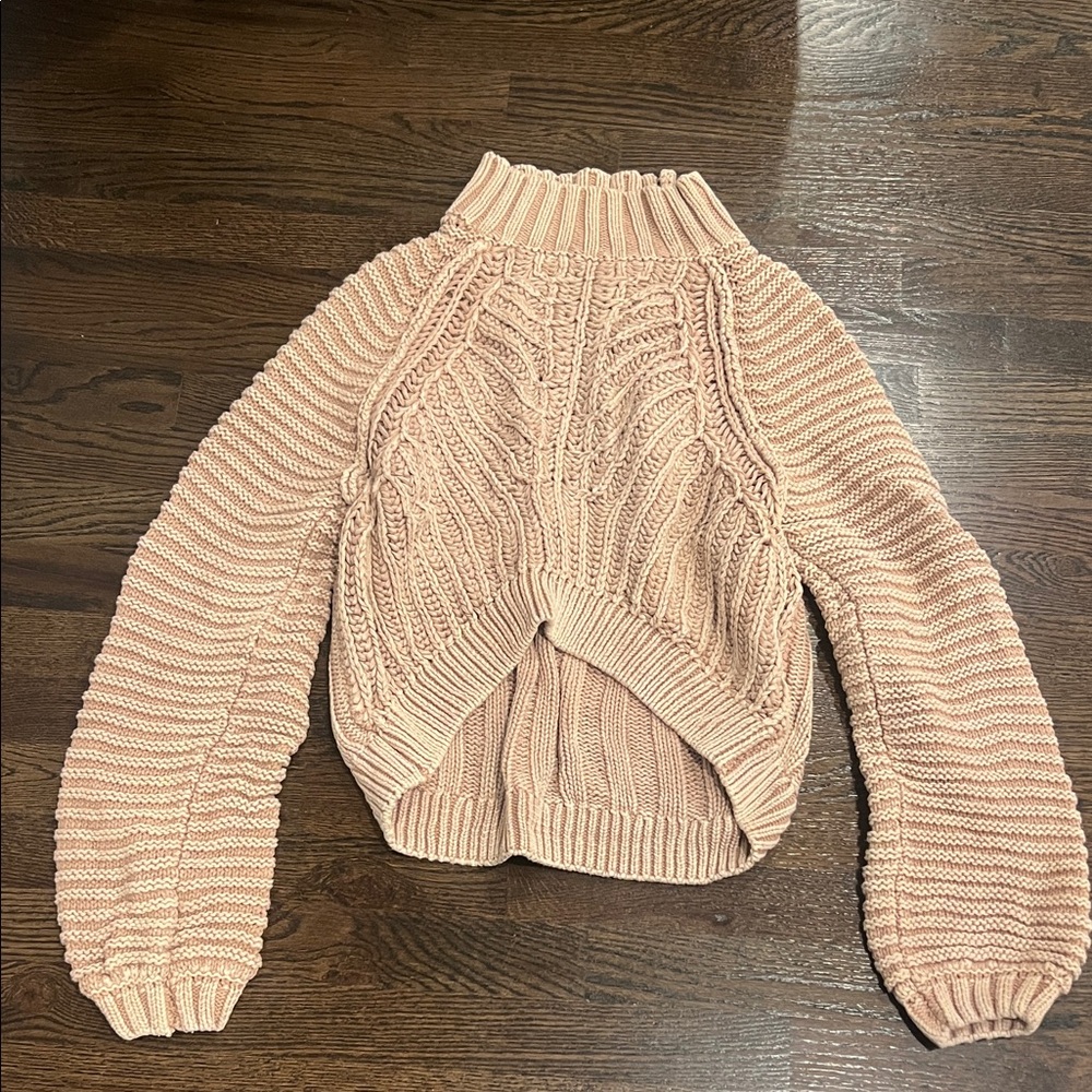 Cozy beige Cable Knit Sweater
